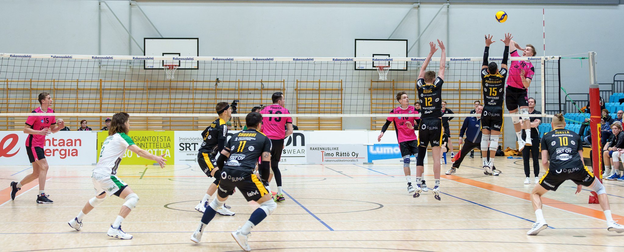 Kalajoki oli Tiikereille hyvä - Savo Volley voitokas Vantaalla