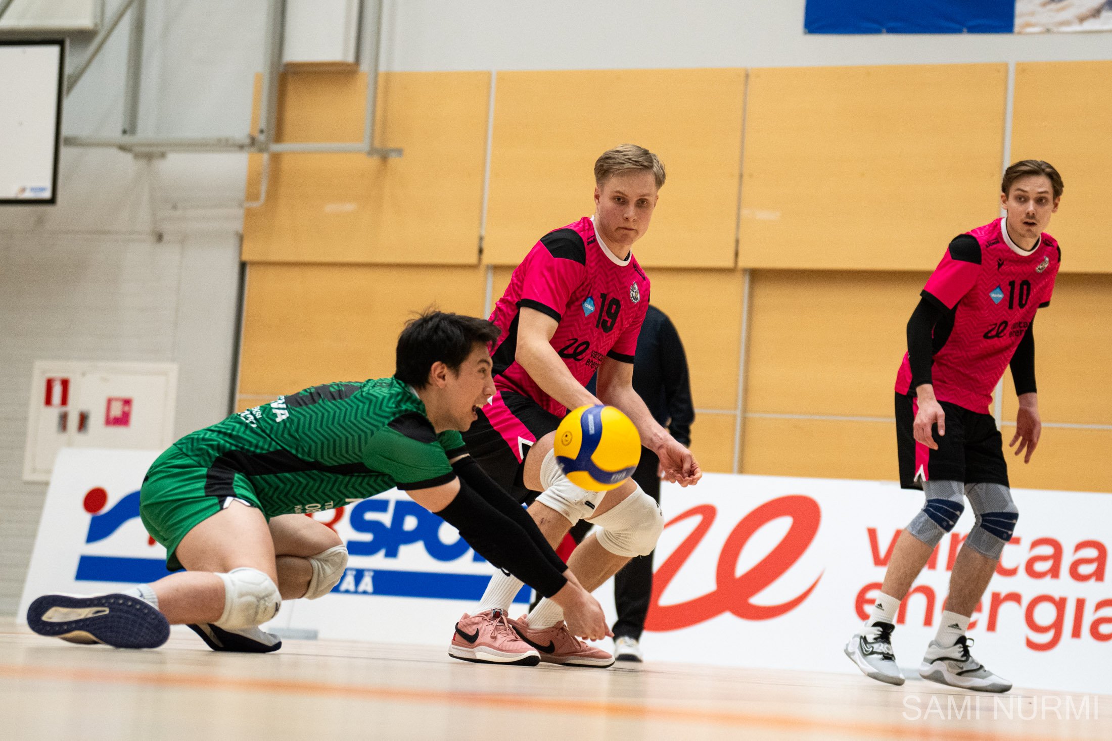 Akaa Volley lopulta tylyhkö vieras Vantaalla