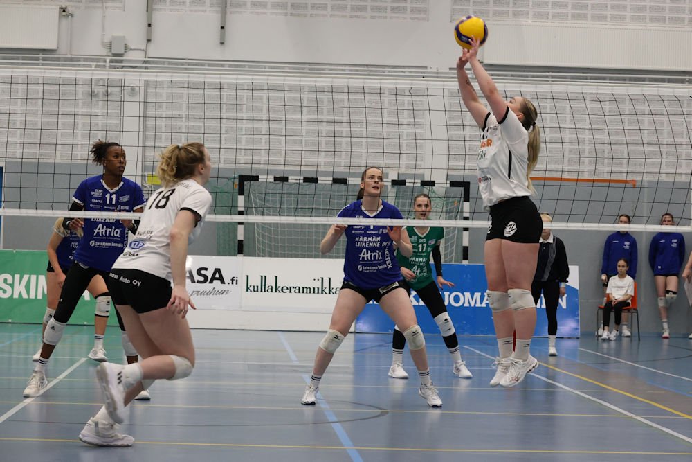 LiigaPloki varmisti pudotuspelipaikan