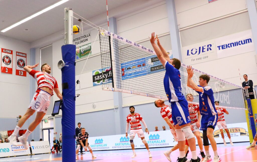 Akaa-Volley otti historiansa ensimmäisen voiton Vexve Areenalla