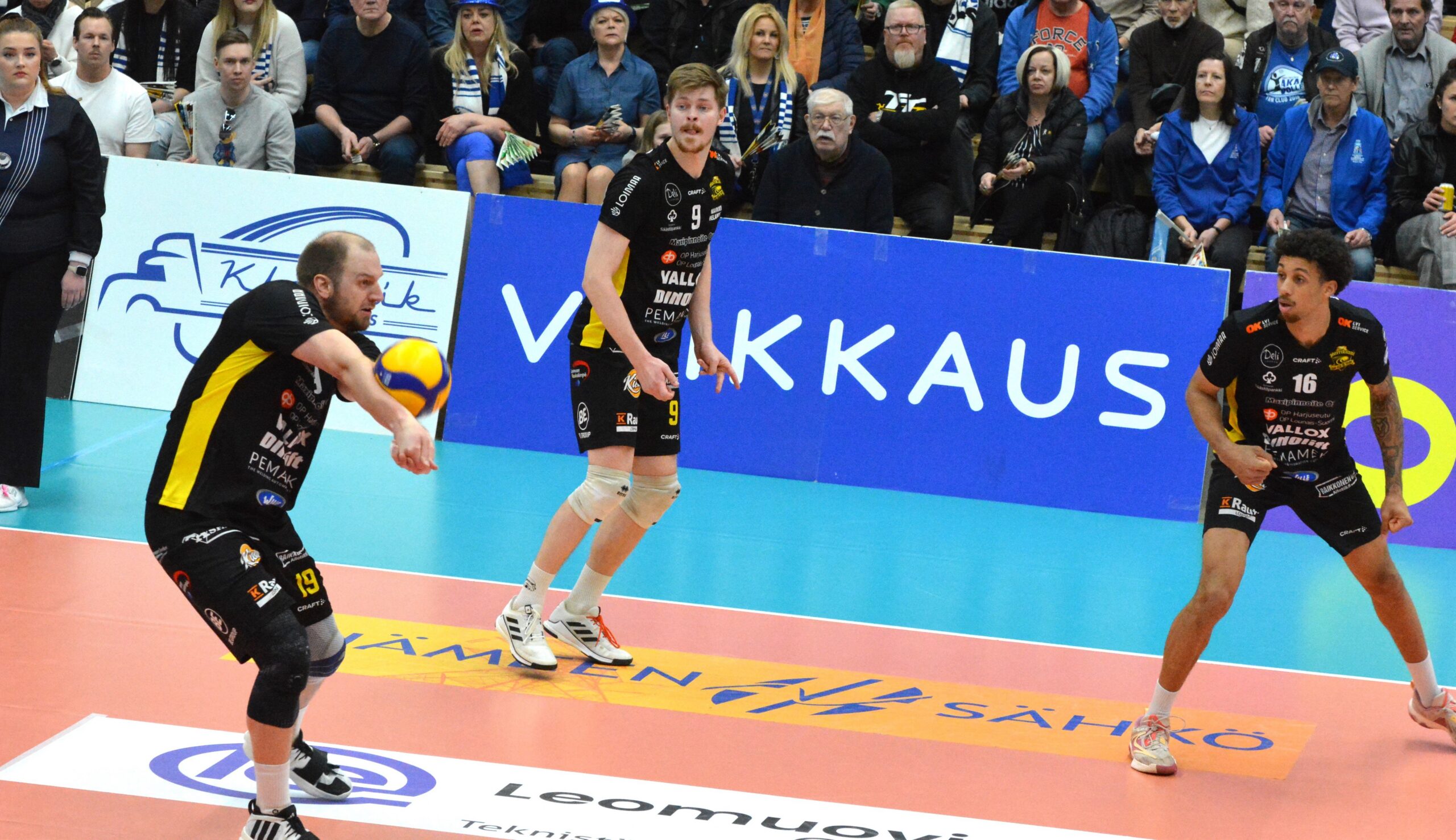 Hurrikaani jyräsi upeasti toiseen finaalivoittoon