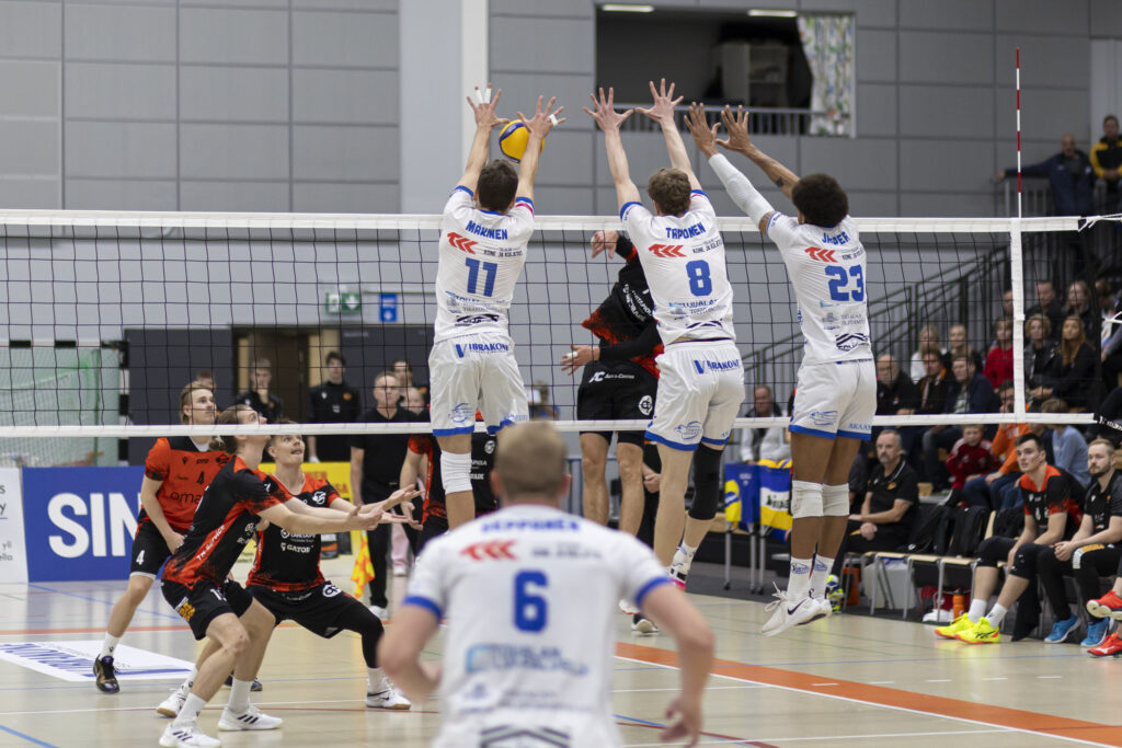 Tiikerit, TUTO Volley ja Akaa-Volley avasivat kotivoittotilinsä - VaLePa voitokas Joensuussa