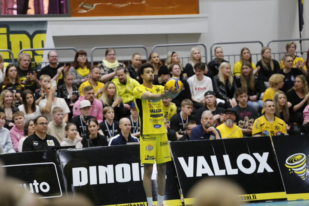 Gianni ja Jantunen alkukauden ässäkoneet