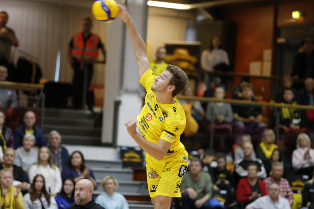 Camden Giannille Mestaruusliigan syöttöennätys