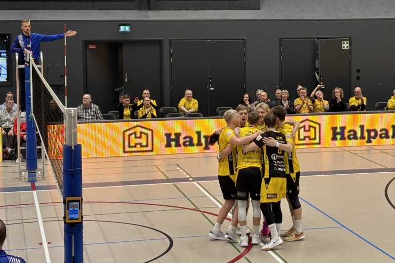 Tiikerien vuoro raadella Loimu