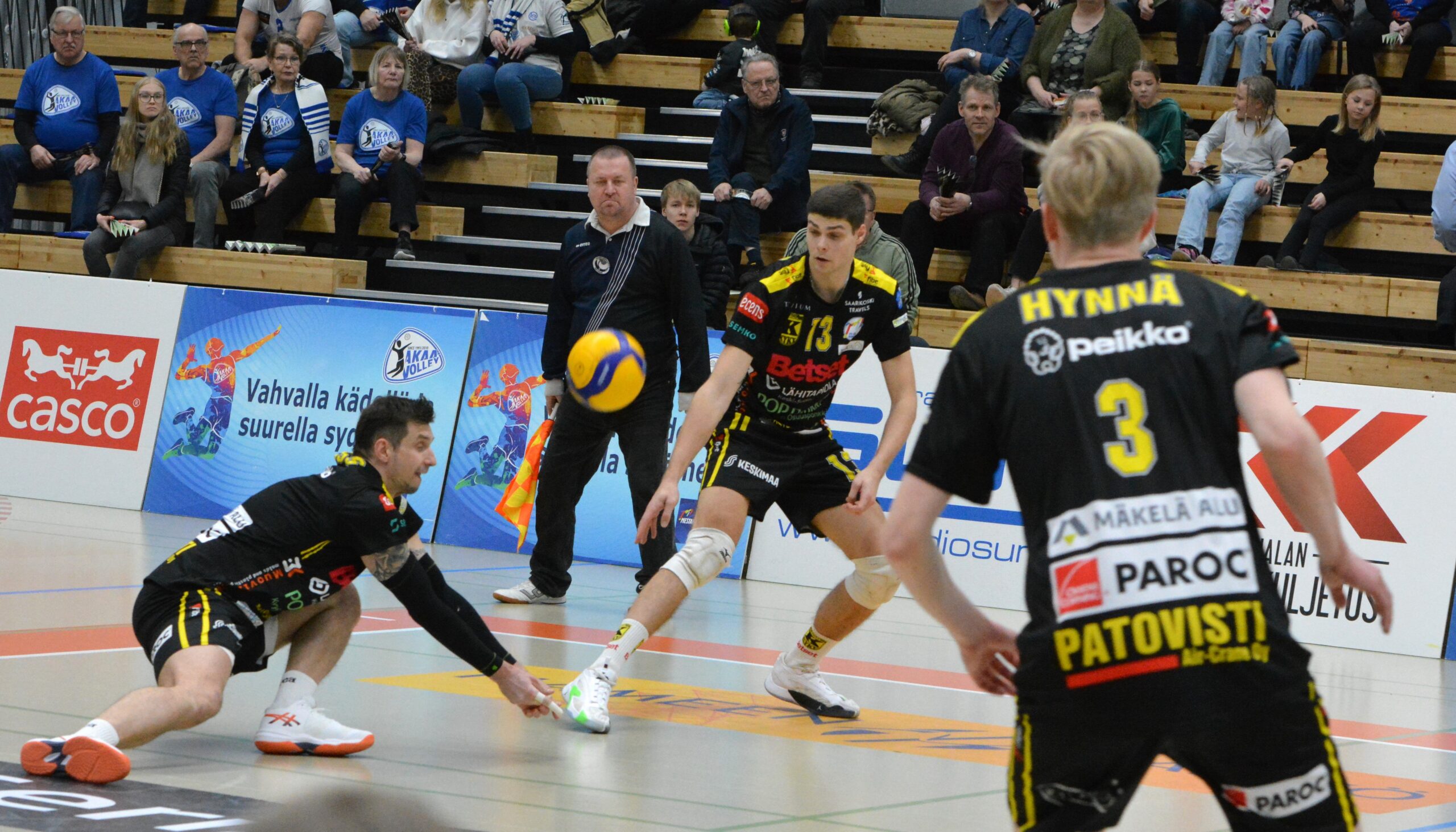 Miesten loputkin puolivälieräparit saatiin lauantaina selville