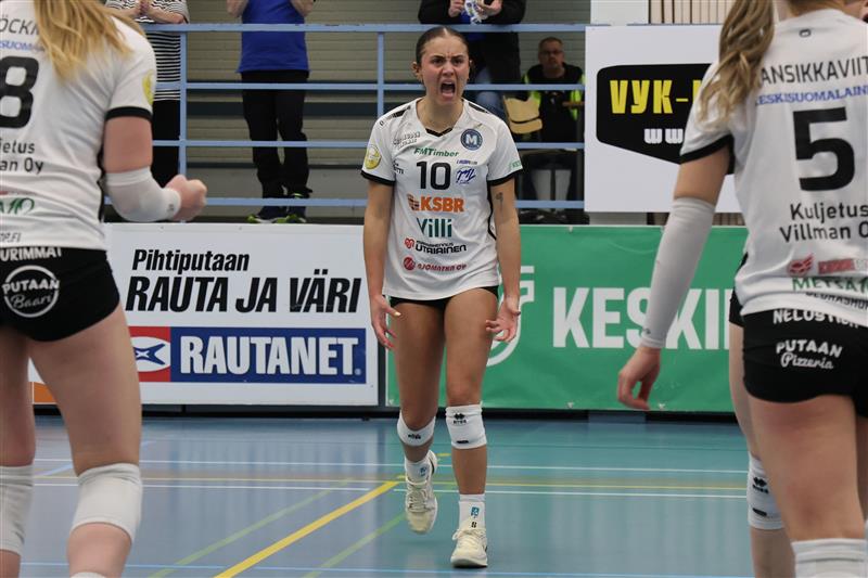 Jayde Harris jatkaa LiigaPlokissa