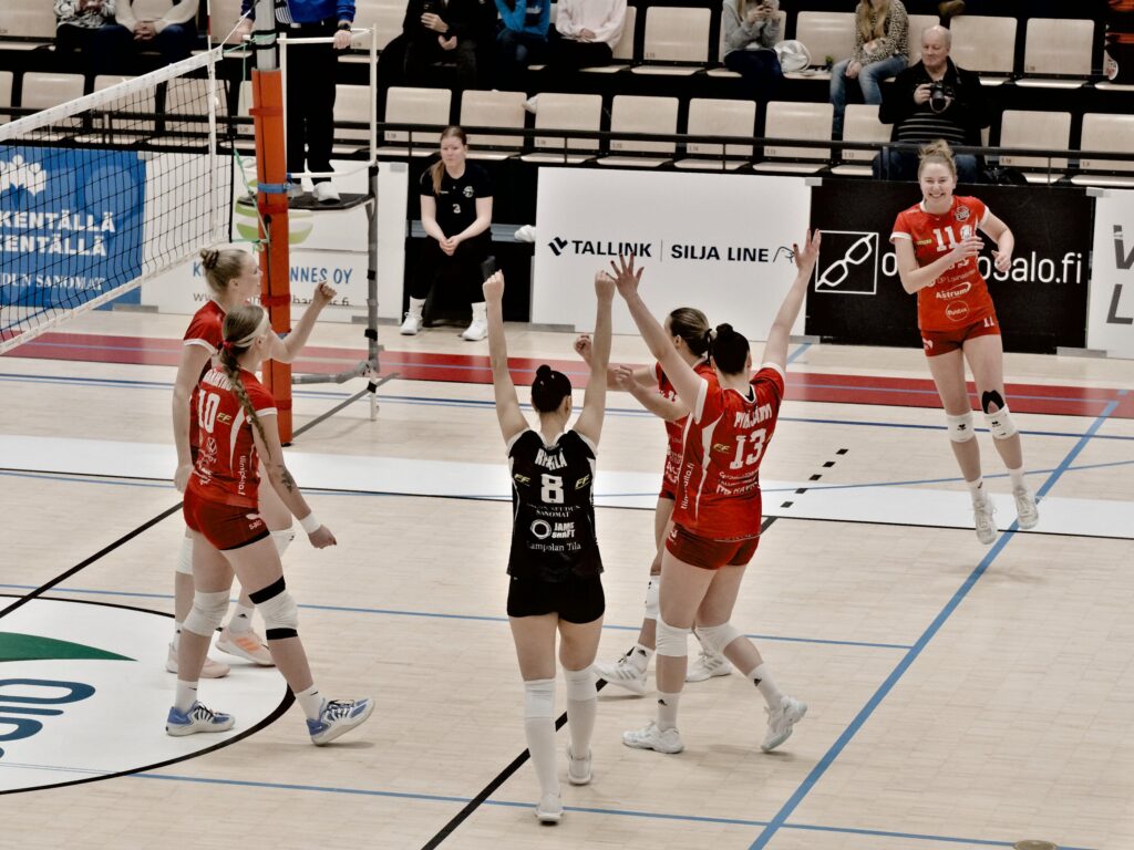 Salo edelleen vaikea paikka OrPolle - JymyVolley jälleen LiigaPlokia parempi