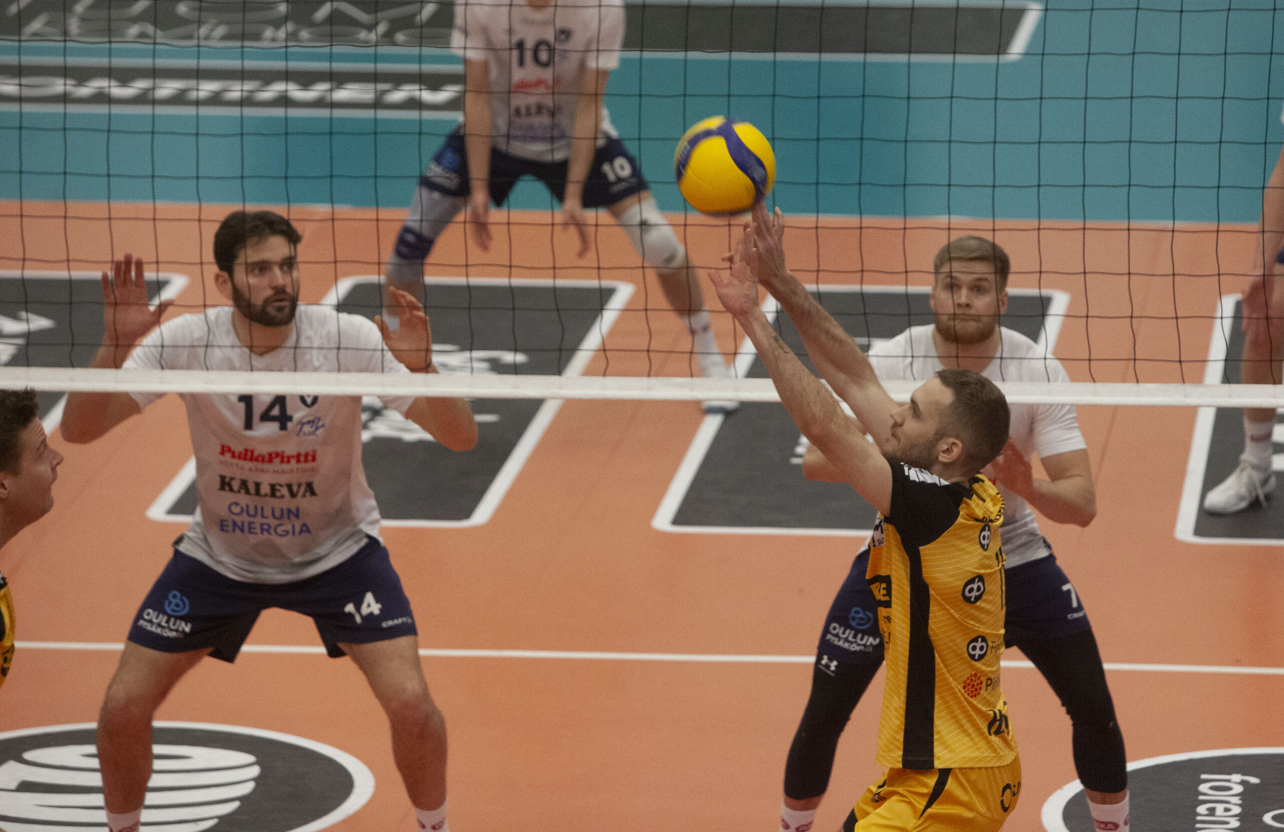 Hurrikaanin voittoputki kesti helposti Turussa - VaLePa ja Savo Volley muut Ystävänpäivän voittajat