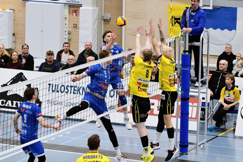 Miesten Mestaruusliigassa kahdeksan joukkueen pudotuspelit tulevana keväänäkin