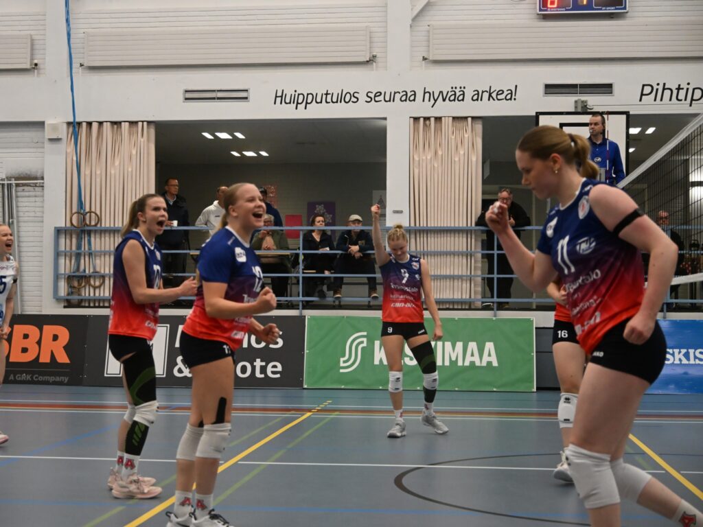 Arctic Volley haki voiton vahvalla pelillä Pihtiputaalta
