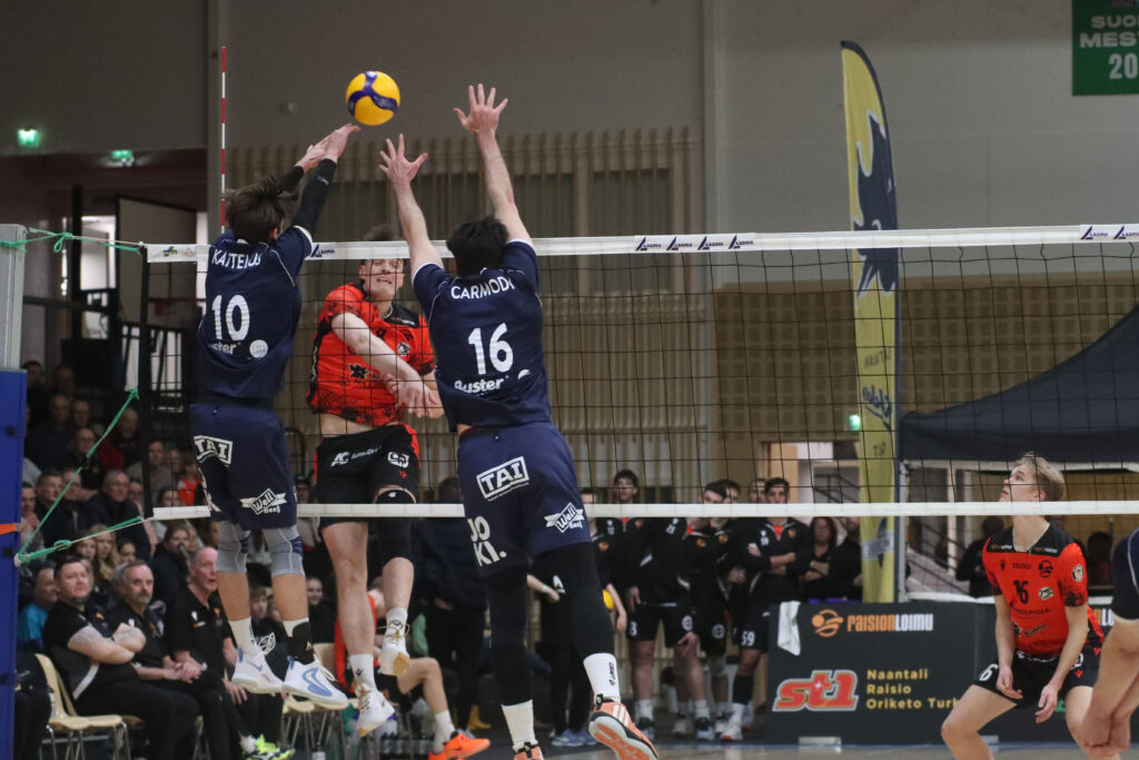 Kattelus ja Carmody liittyvät Loimun kokoonpanoon